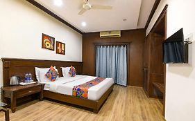 Fabhotel Siris 18 - Aravali Biodiversity Park